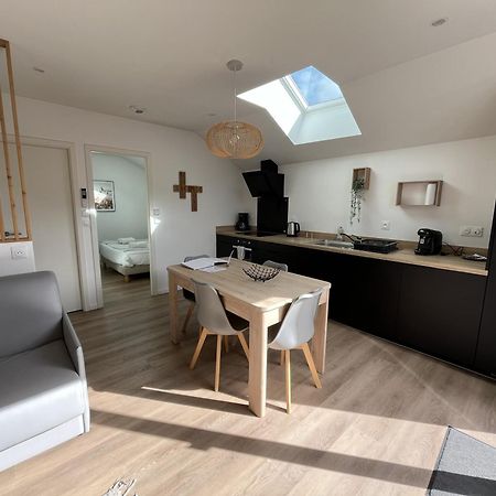 Appart-Hotel N 3 Avec Terrasse, Piscine, Petit-Dejeuner Et Parking Prive Chouzelot Zewnętrze zdjęcie