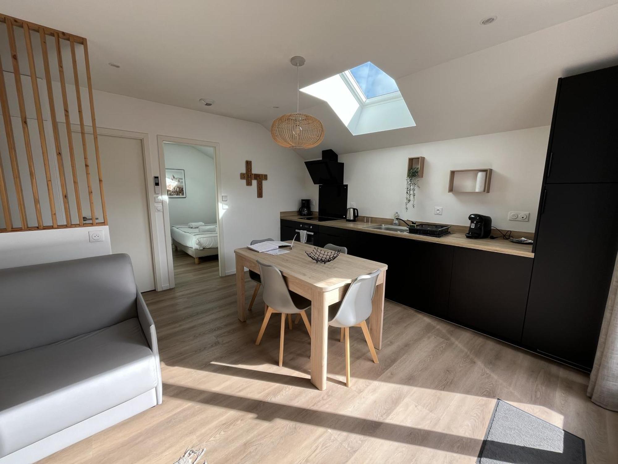 Appart-Hotel N 3 Avec Terrasse, Piscine, Petit-Dejeuner Et Parking Prive Chouzelot Zewnętrze zdjęcie